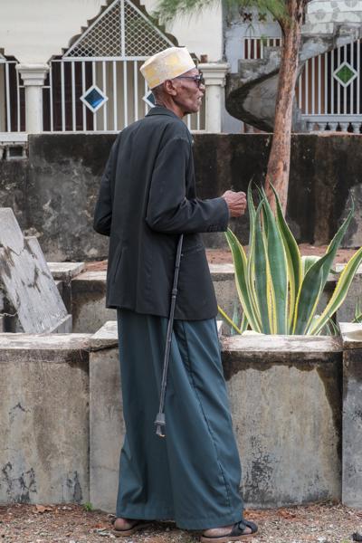 Elderly Man Walking with Cane in Moroni, Comoros Ikoni, Comoros