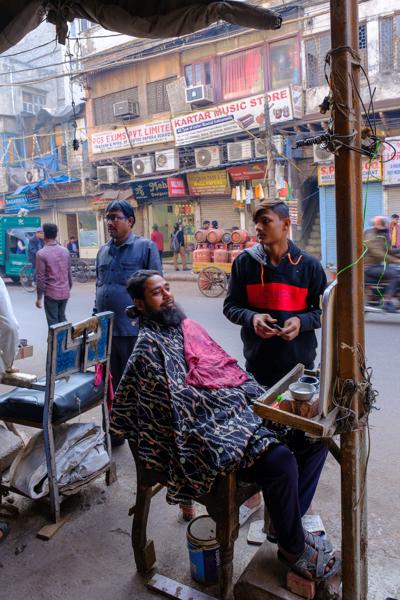 Street Barber Shop in Old Delhi (Chandni Chowk Area) Delhi, India