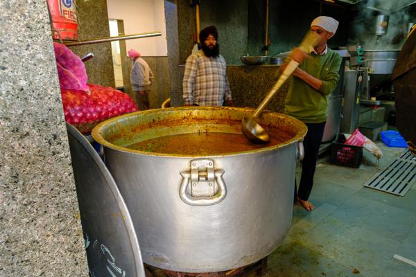 Cooking in a Sikh Community Kitchen, Old Delhi (India) Delhi, India