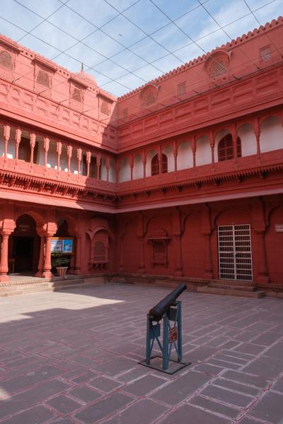 Red Sandstone Courtyard with Cannon, Junagarh Fort (Bikaner) Bikaner, India