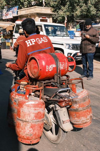HP Gas Cylinder Delivery by Motorcycle in Jaisalmer, Rajasthan Jaisalmer, India