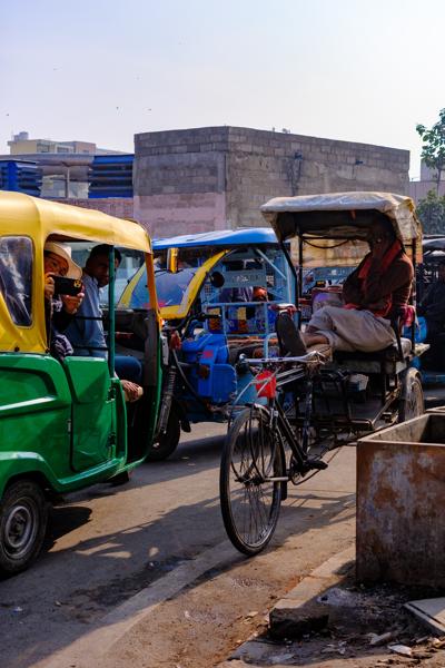 Rickshaws in Morning Traffic, Jaipur, Rajasthan (India) Jaipur, India